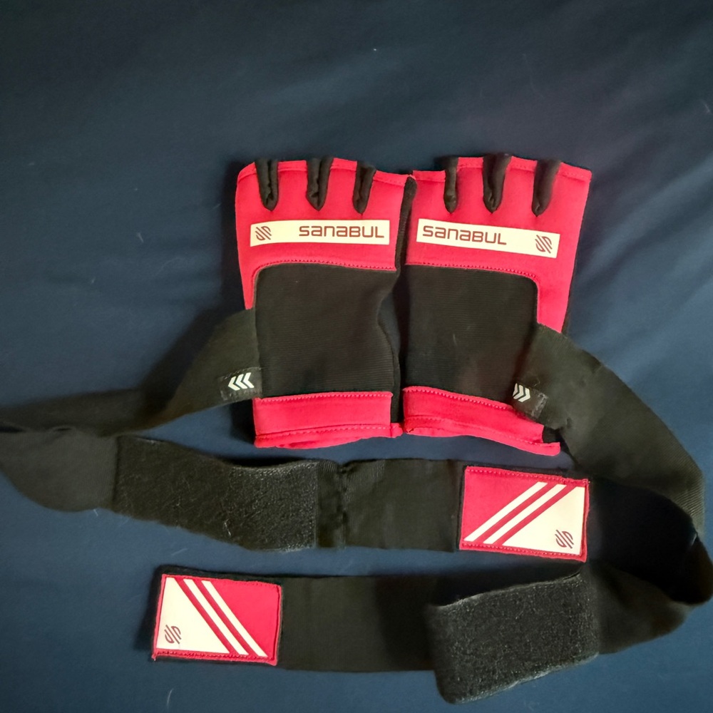 Sanabul, Size S, Pink & Black, Women’s Boxing Hand Wraps